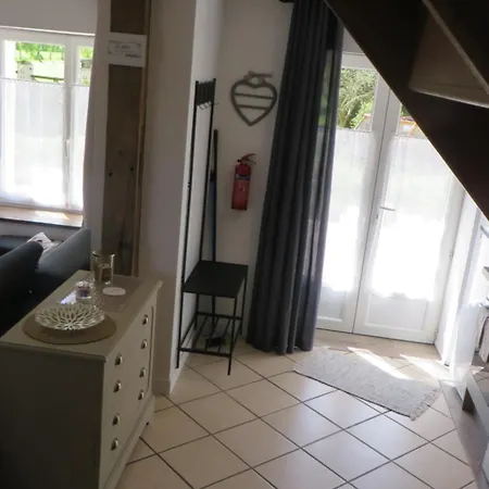 La Ferme De Frevan Holiday home Sarceaux